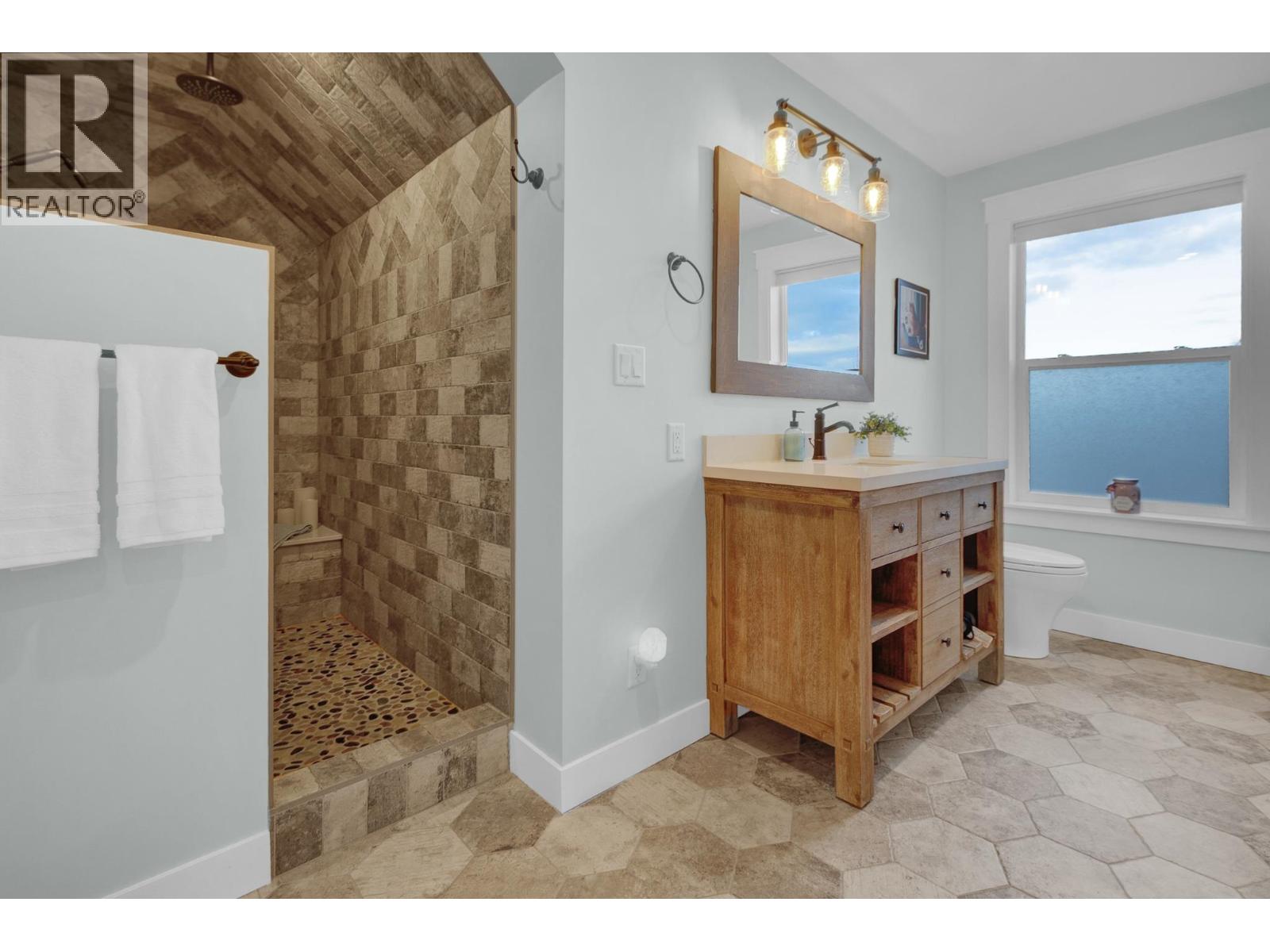 5226 Cranbrook Hill Road Property Photo 34