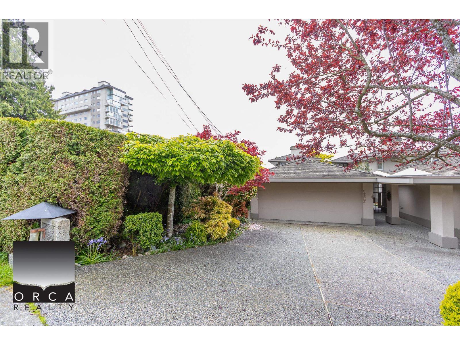 2424 Bellevue Avenue Property Photo 1