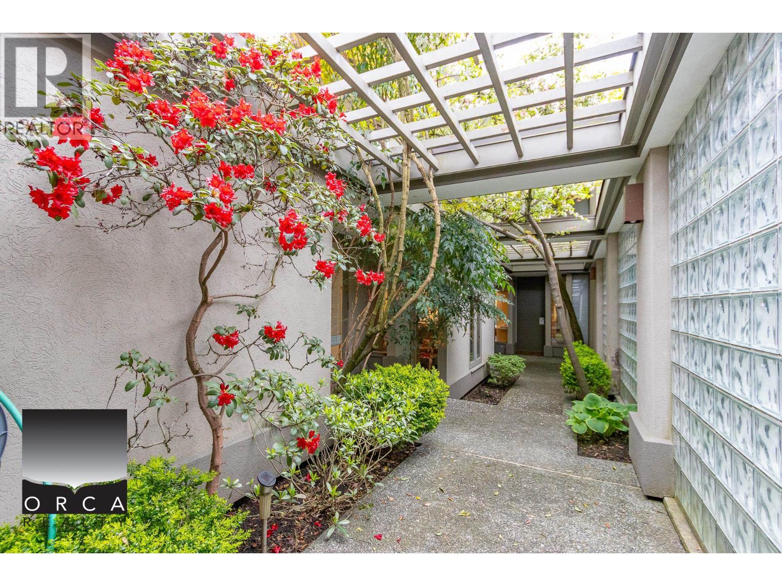 2424 Bellevue Avenue Property Photo 3
