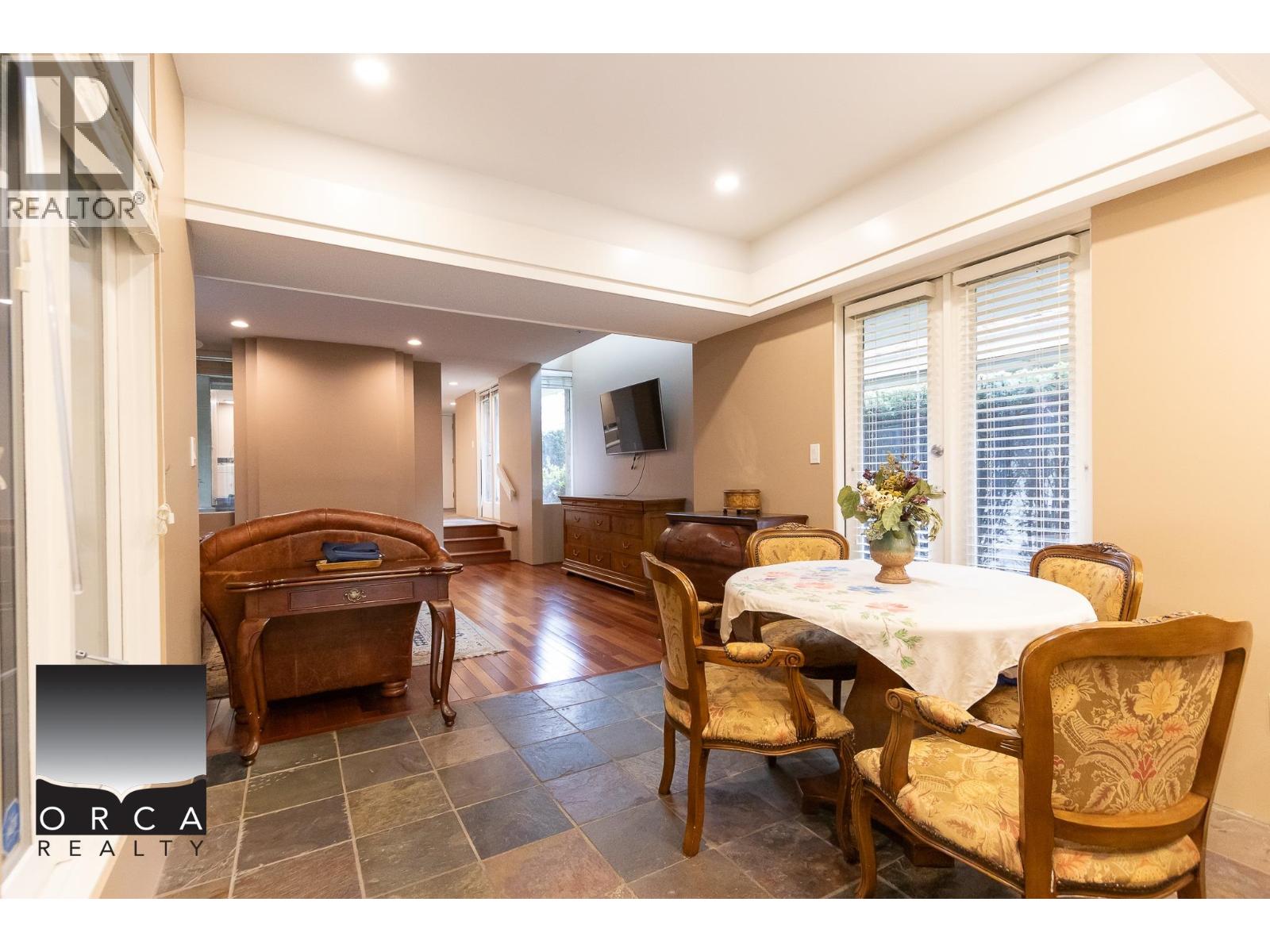 2424 Bellevue Avenue Property Photo 16