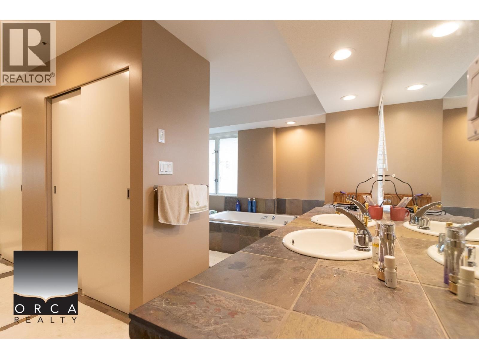 2424 Bellevue Avenue Property Photo 21