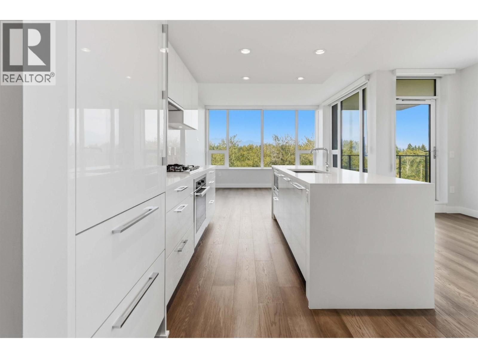 1002 5410 Shortcut Road Property Photo 11