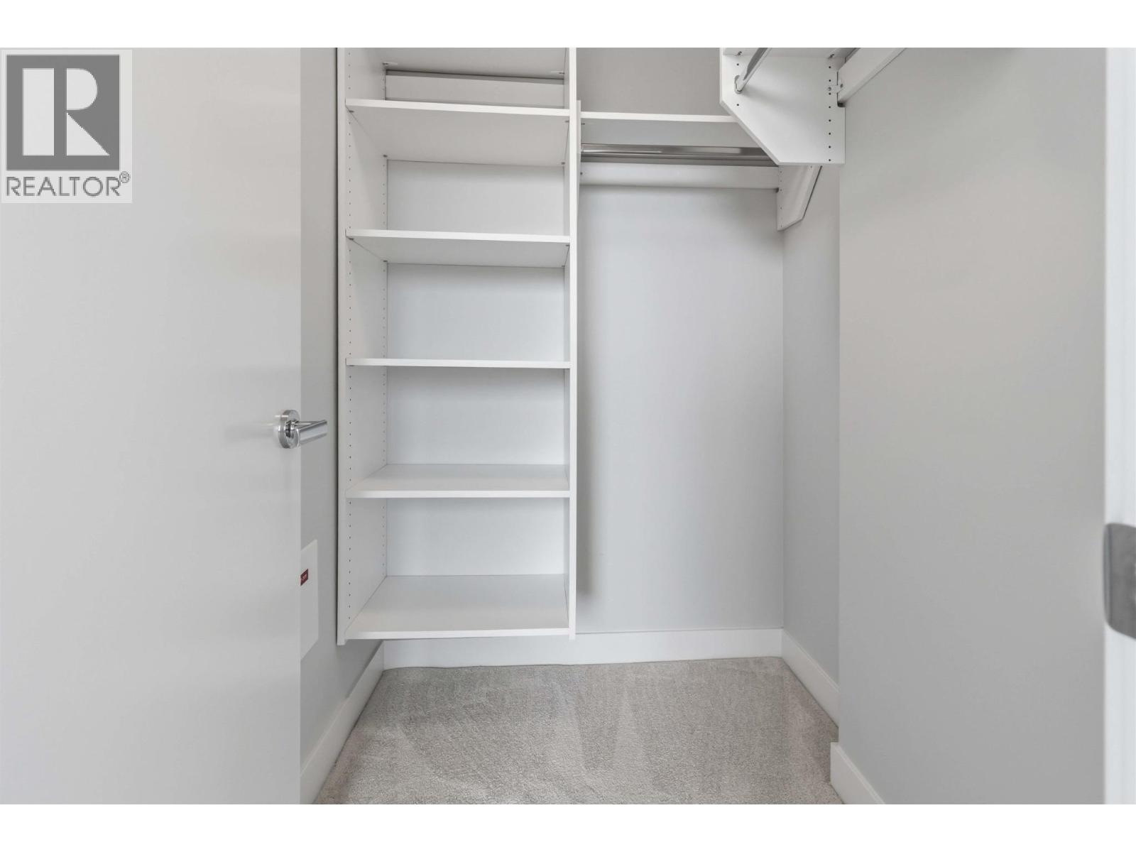 1002 5410 Shortcut Road Property Photo 16