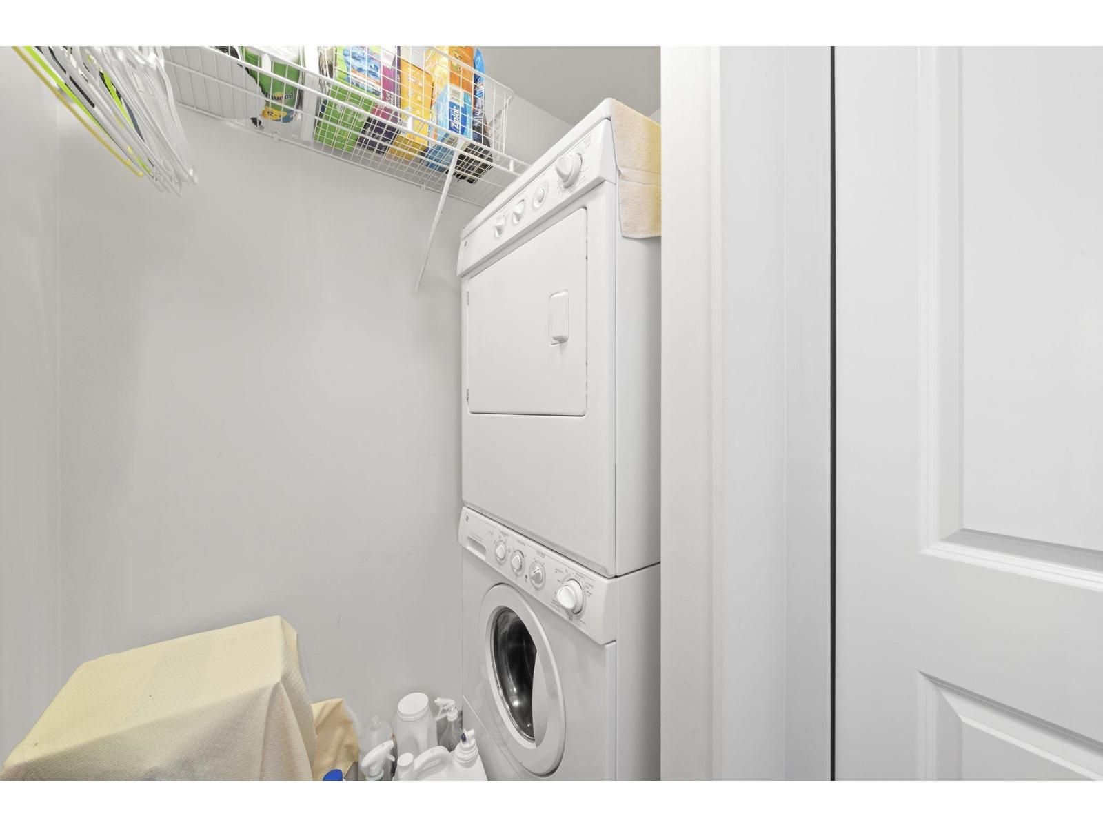 439 15850 26 Avenue Property Photo 16