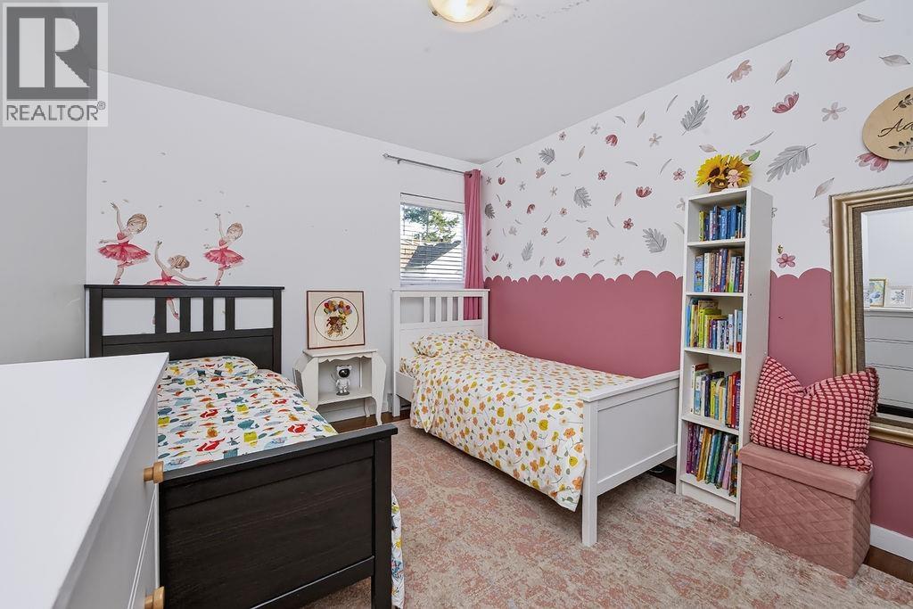 3 735 Park Road Property Photo 29