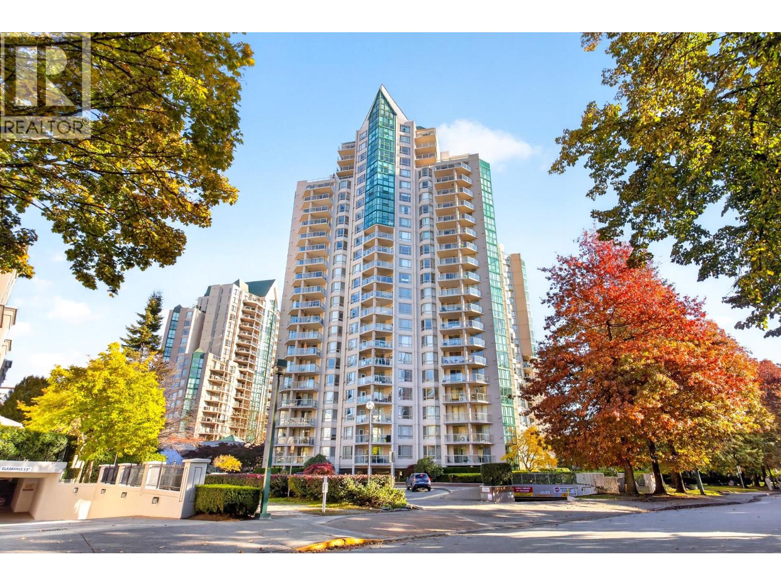 1401 1199 EASTWOOD STREET Property Photo 1