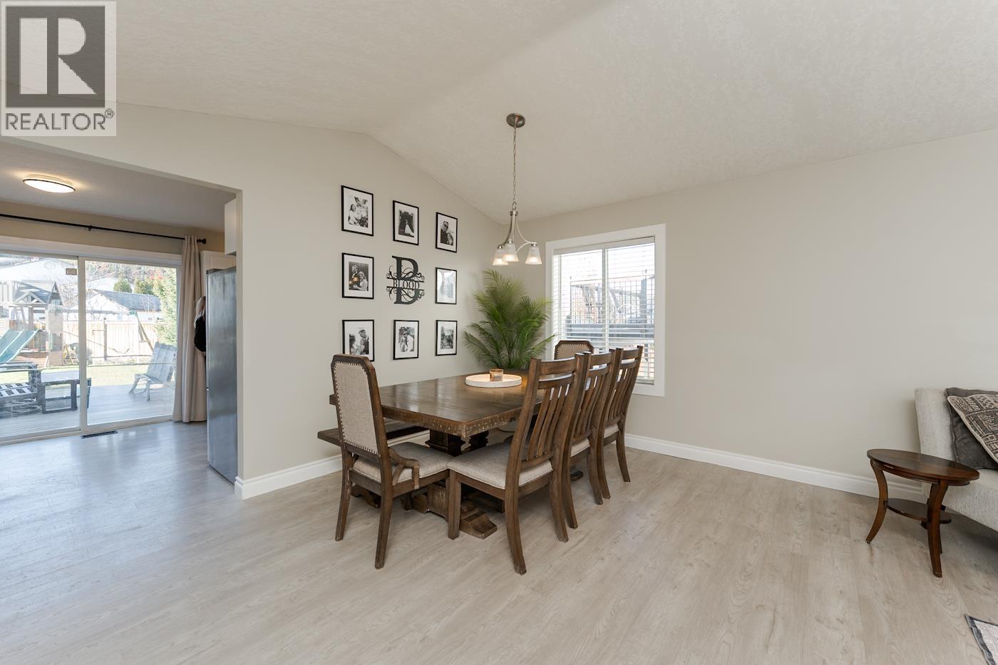 6459 Burkitt Road Property Photo 11