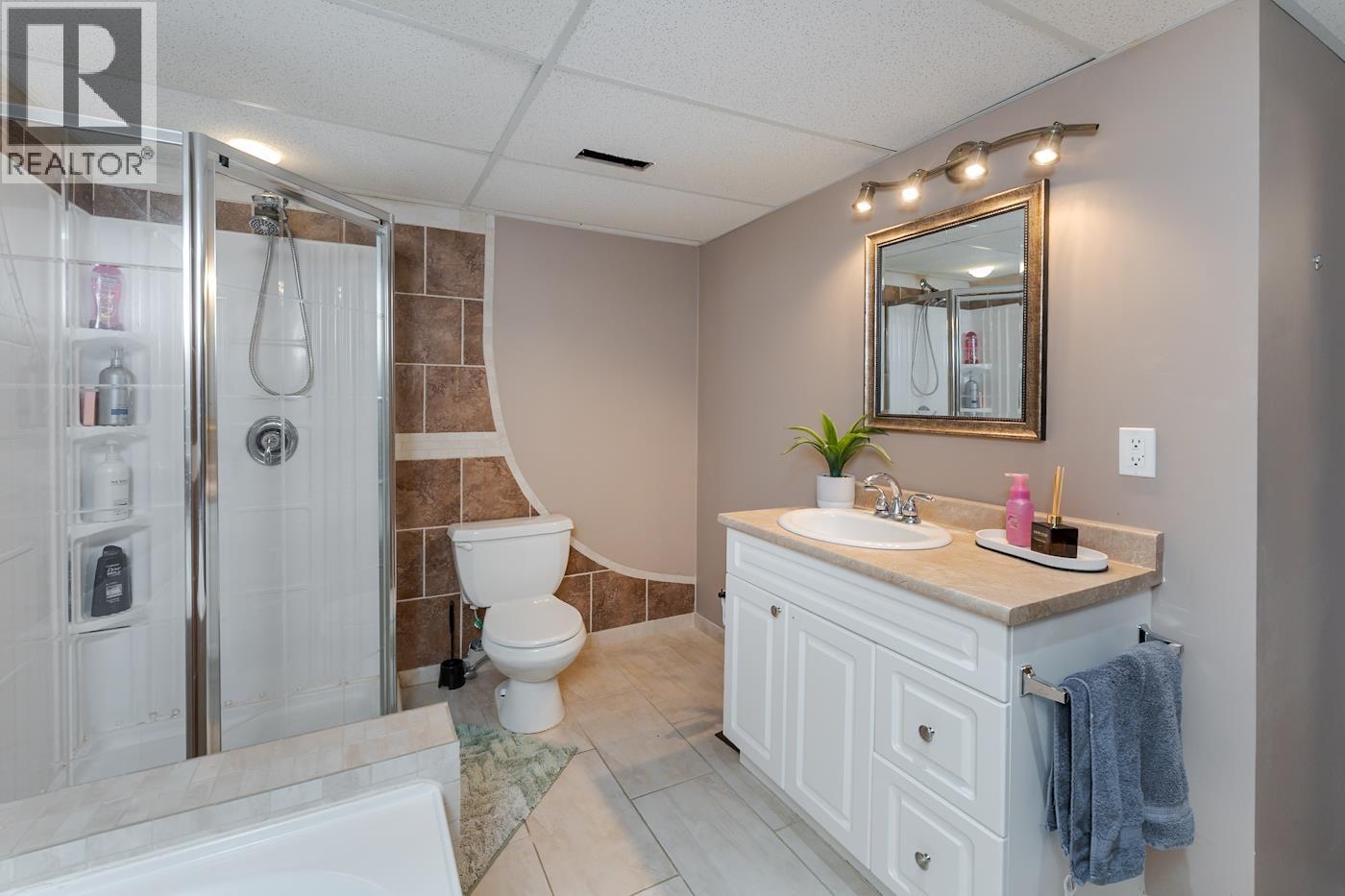 6459 Burkitt Road Property Photo 34