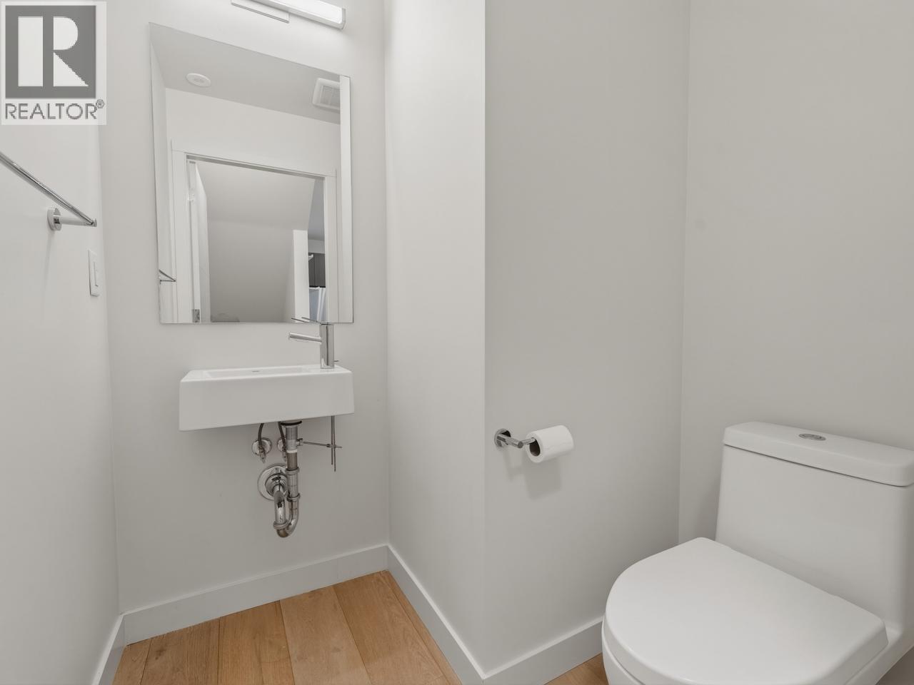 7891 Oak Street Property Photo 7