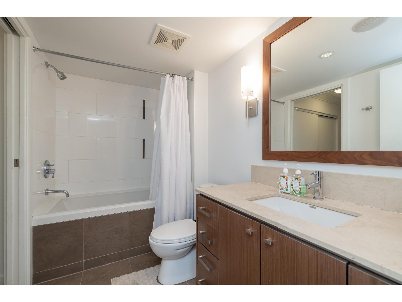 207 2940 King George Boulevard Property Photo 18