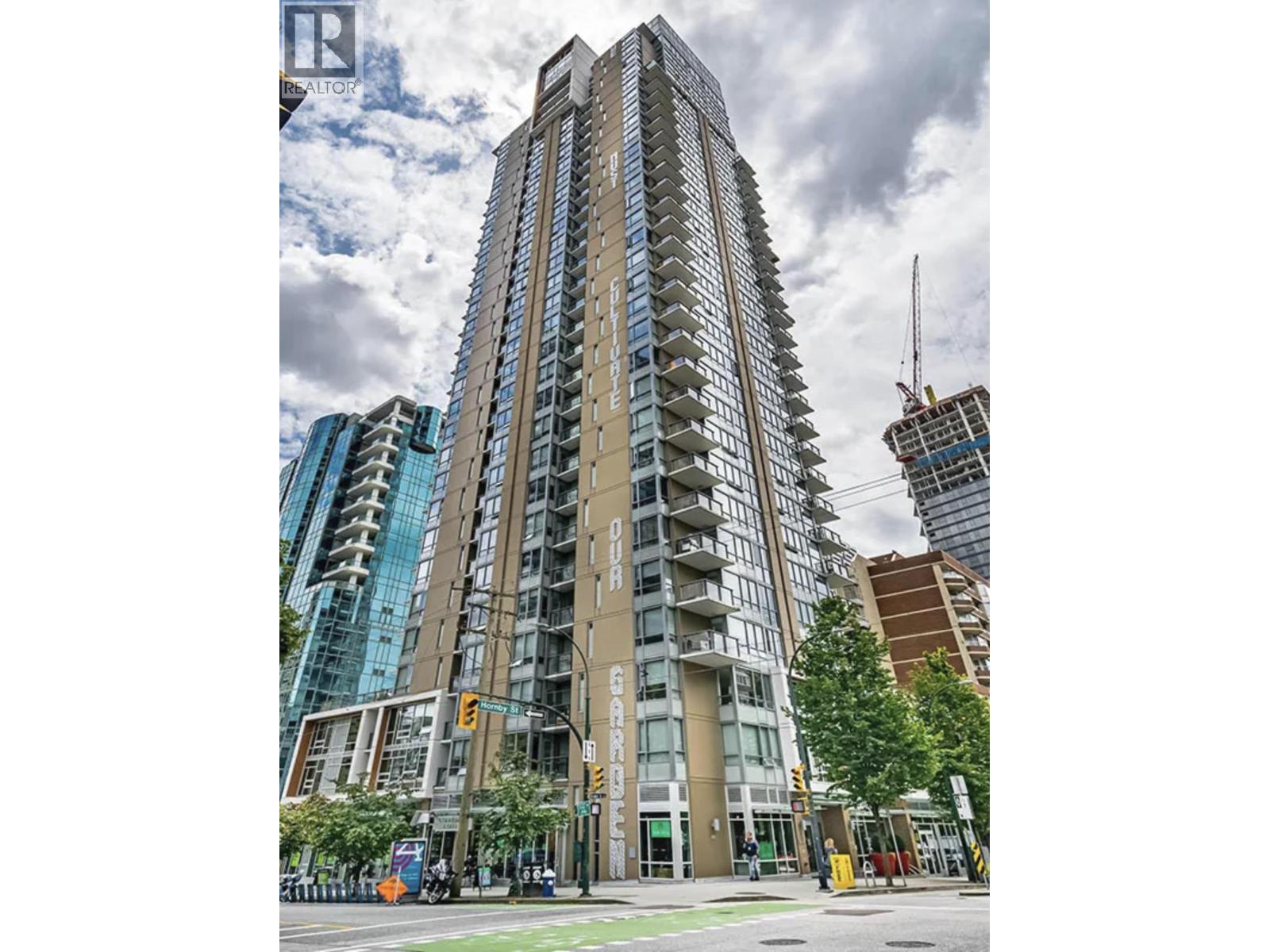 1601 1308 Hornby Street Property Photo 17
