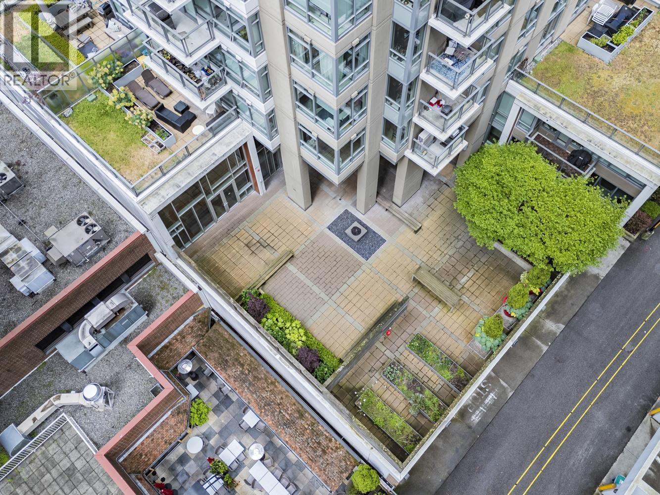 1601 1308 Hornby Street Property Photo 21