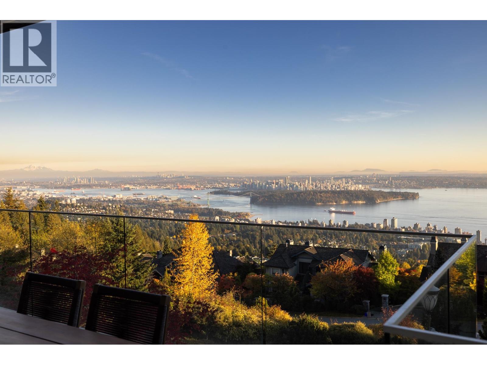 2743 Willoughby Road Property Photo 4