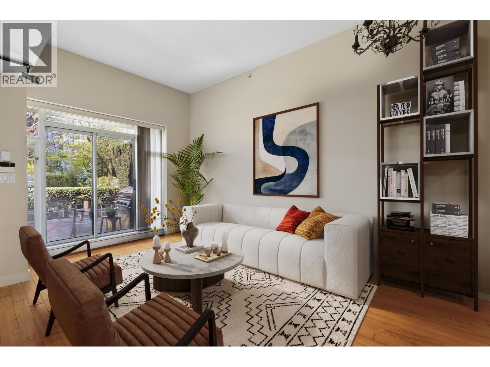 2p 1033 Marinaside Crescent Property Photo 3