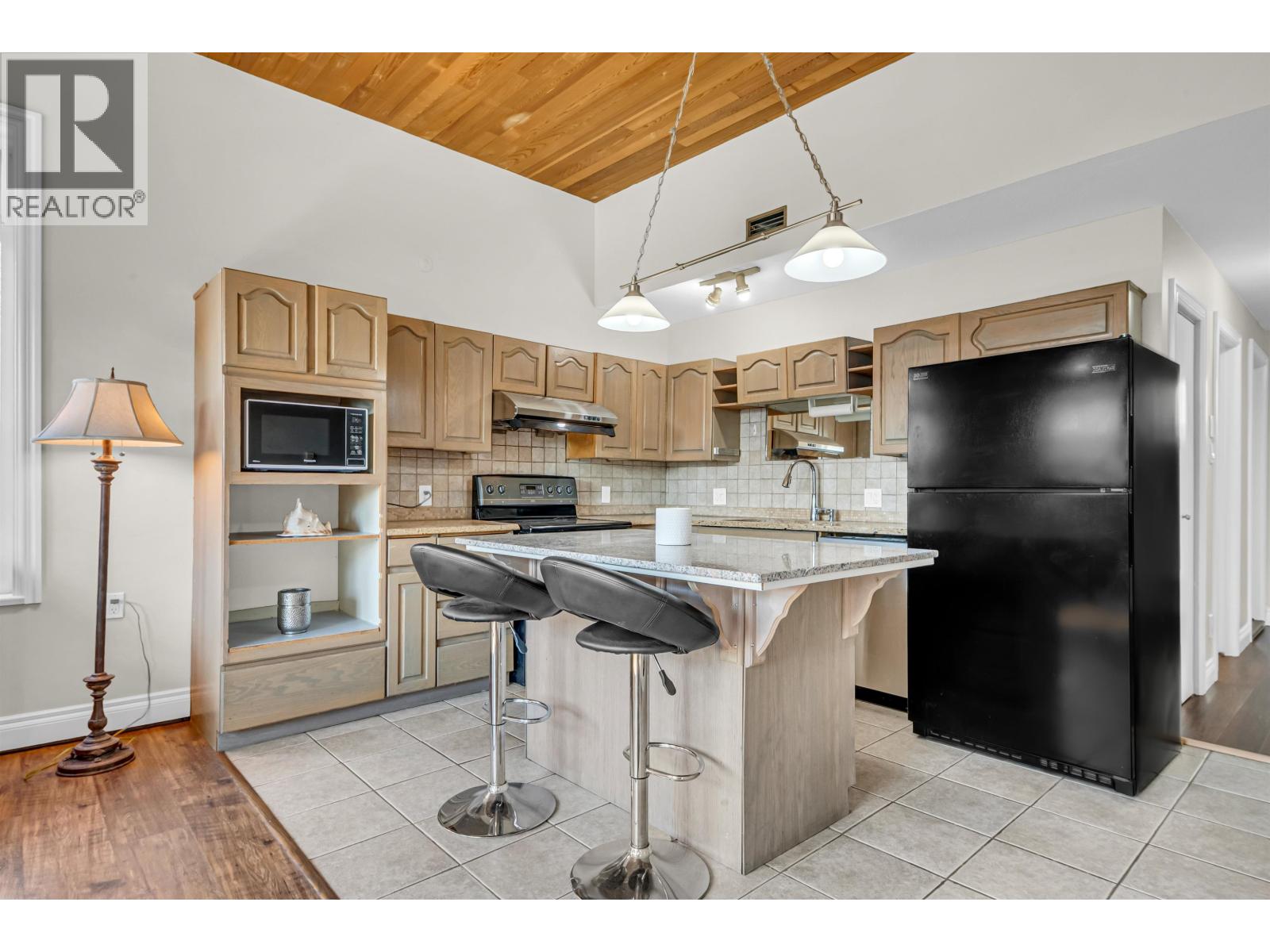 7347 Queenston Court Property Photo 24