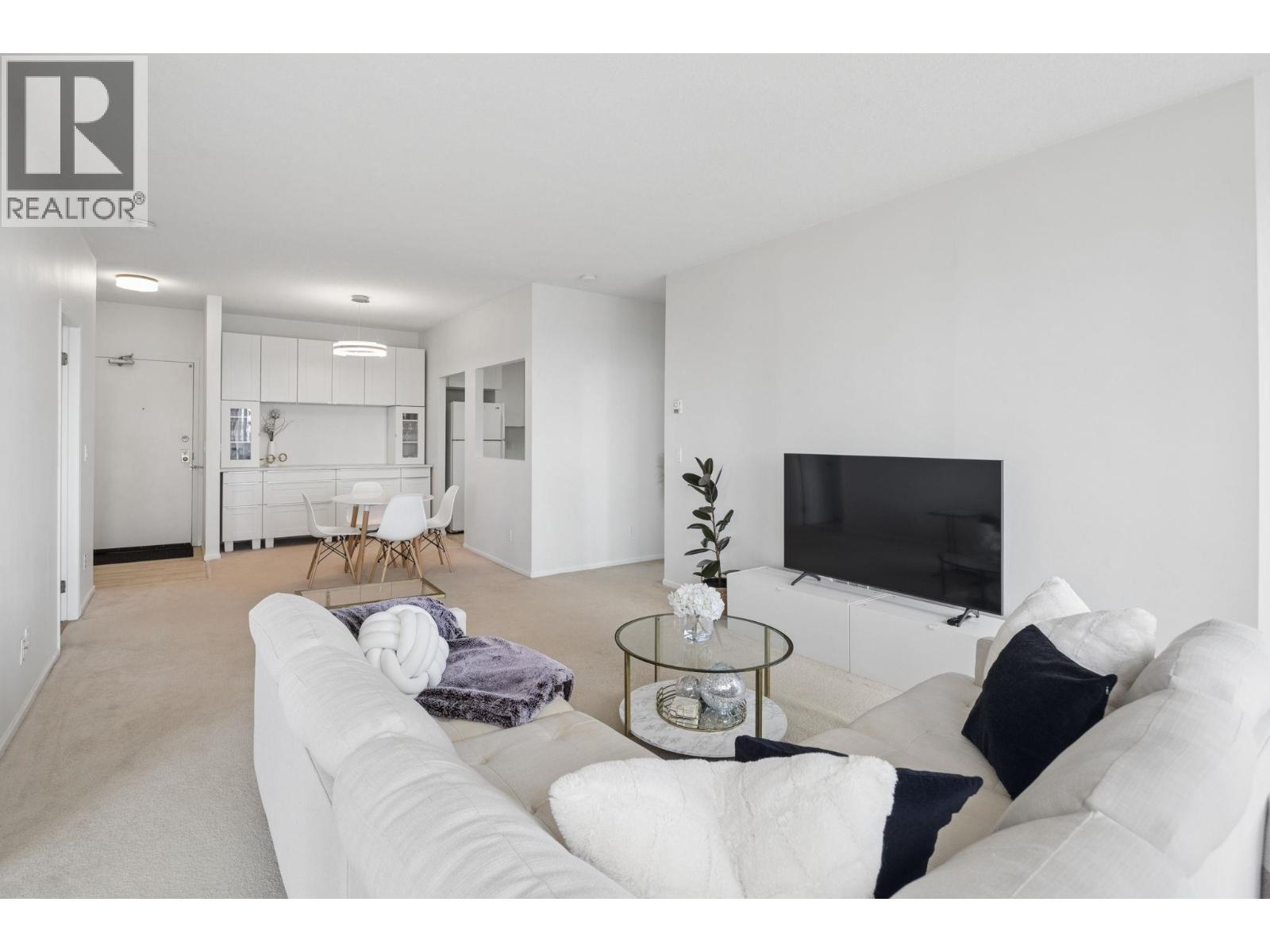 1705 6240 Mckay Avenue Property Photo 6
