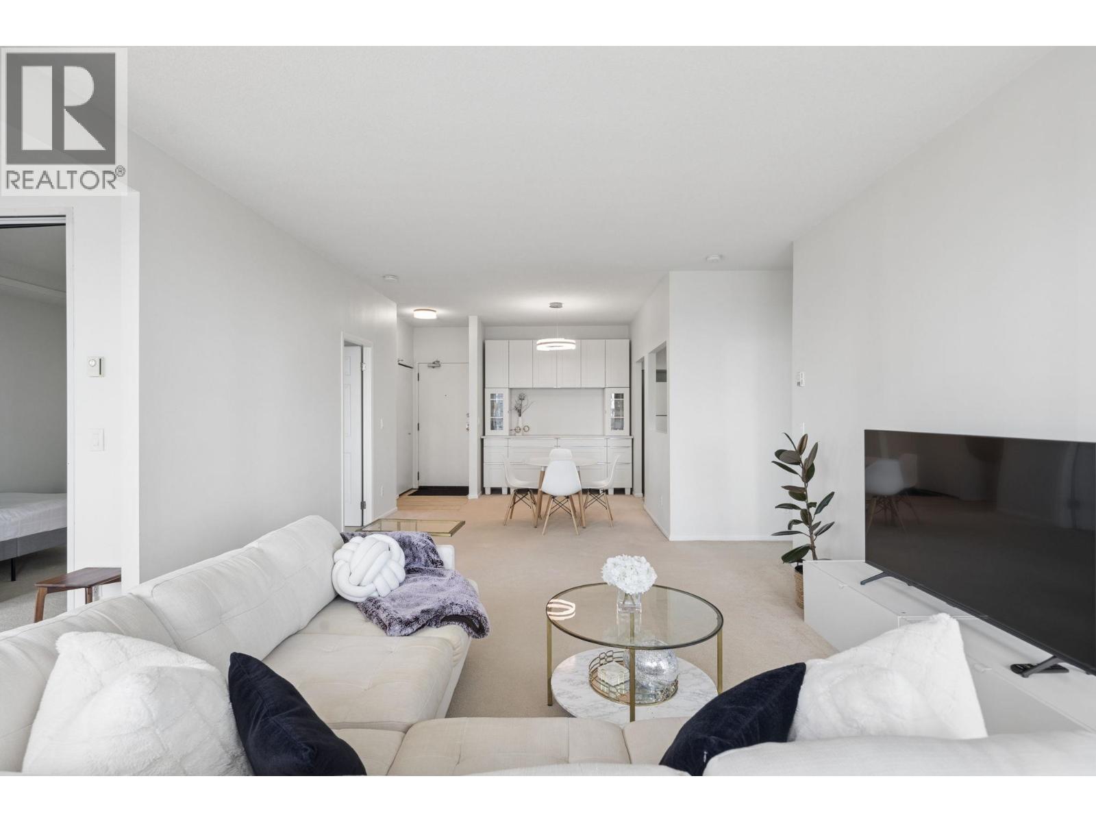 1705 6240 Mckay Avenue Property Photo 7