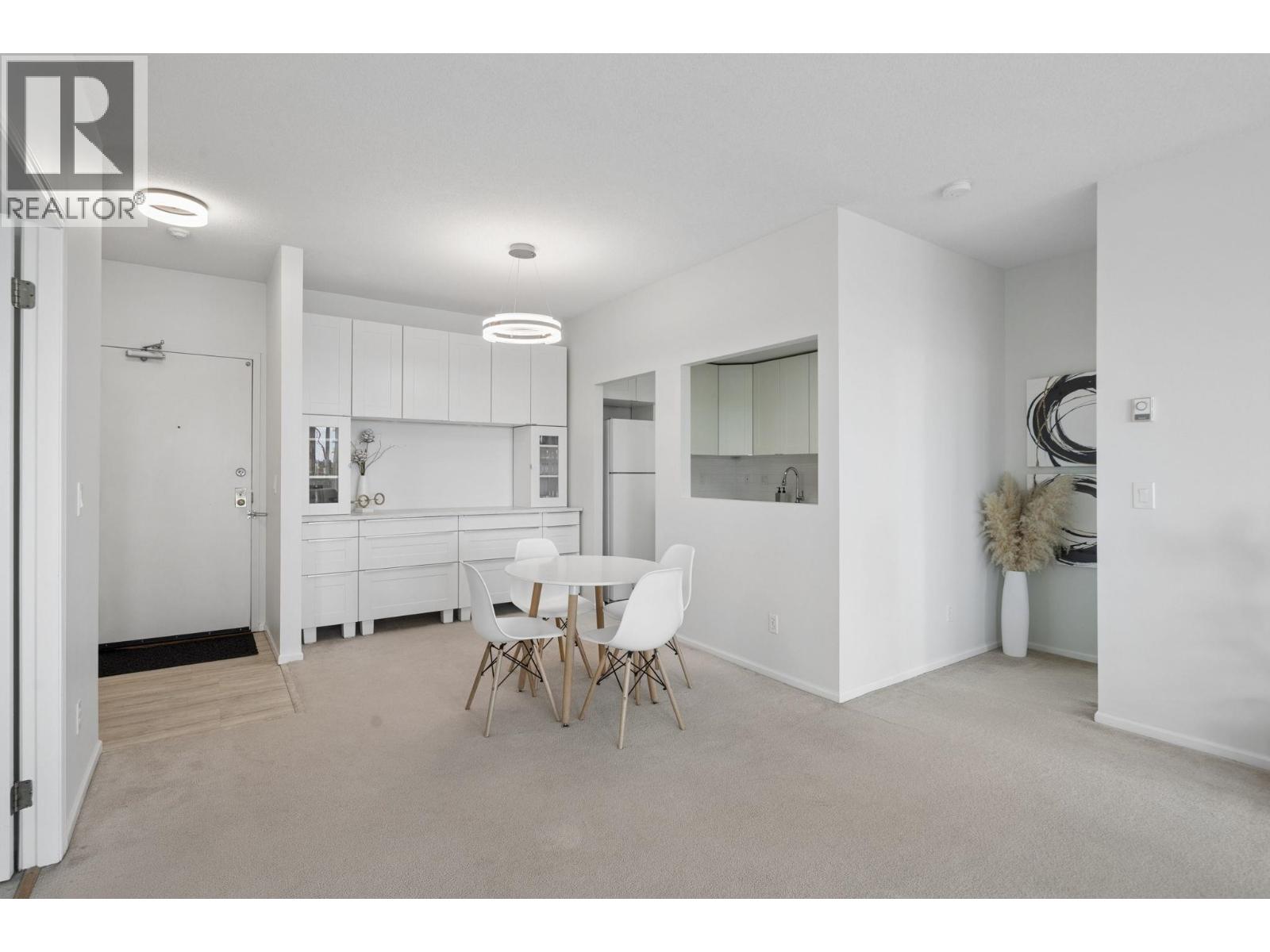 1705 6240 Mckay Avenue Property Photo 8