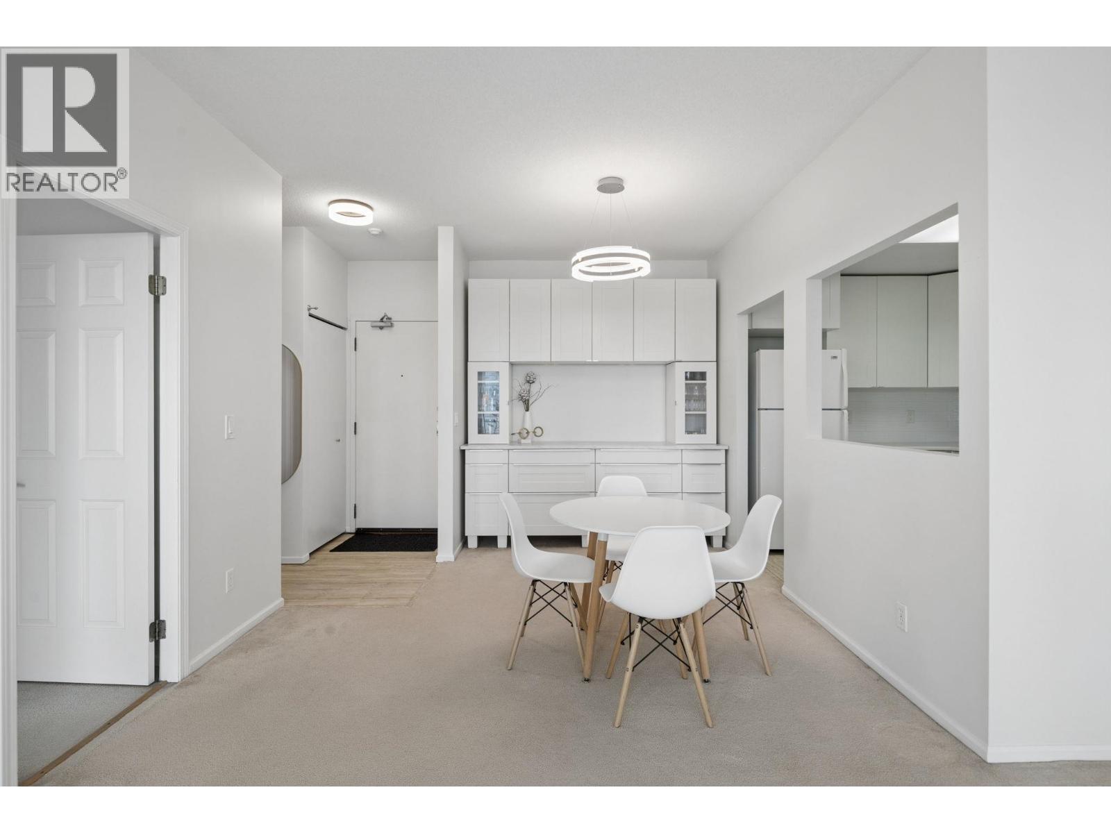 1705 6240 Mckay Avenue Property Photo 9