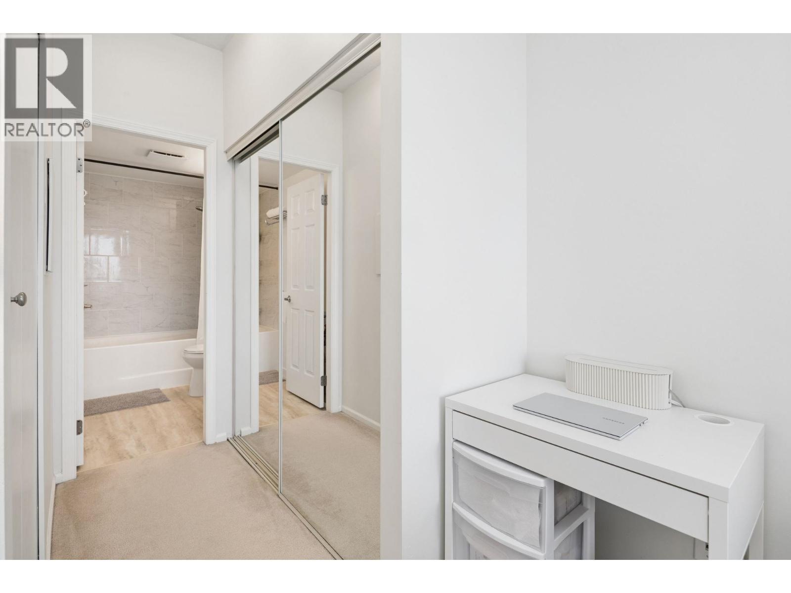 1705 6240 Mckay Avenue Property Photo 18