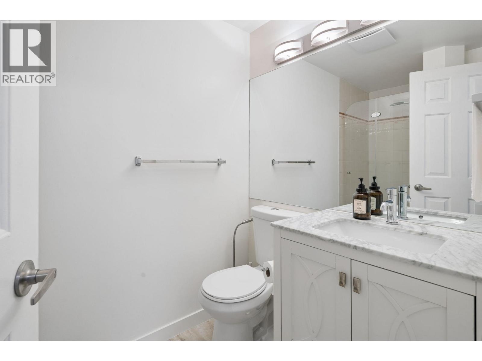 1705 6240 Mckay Avenue Property Photo 25