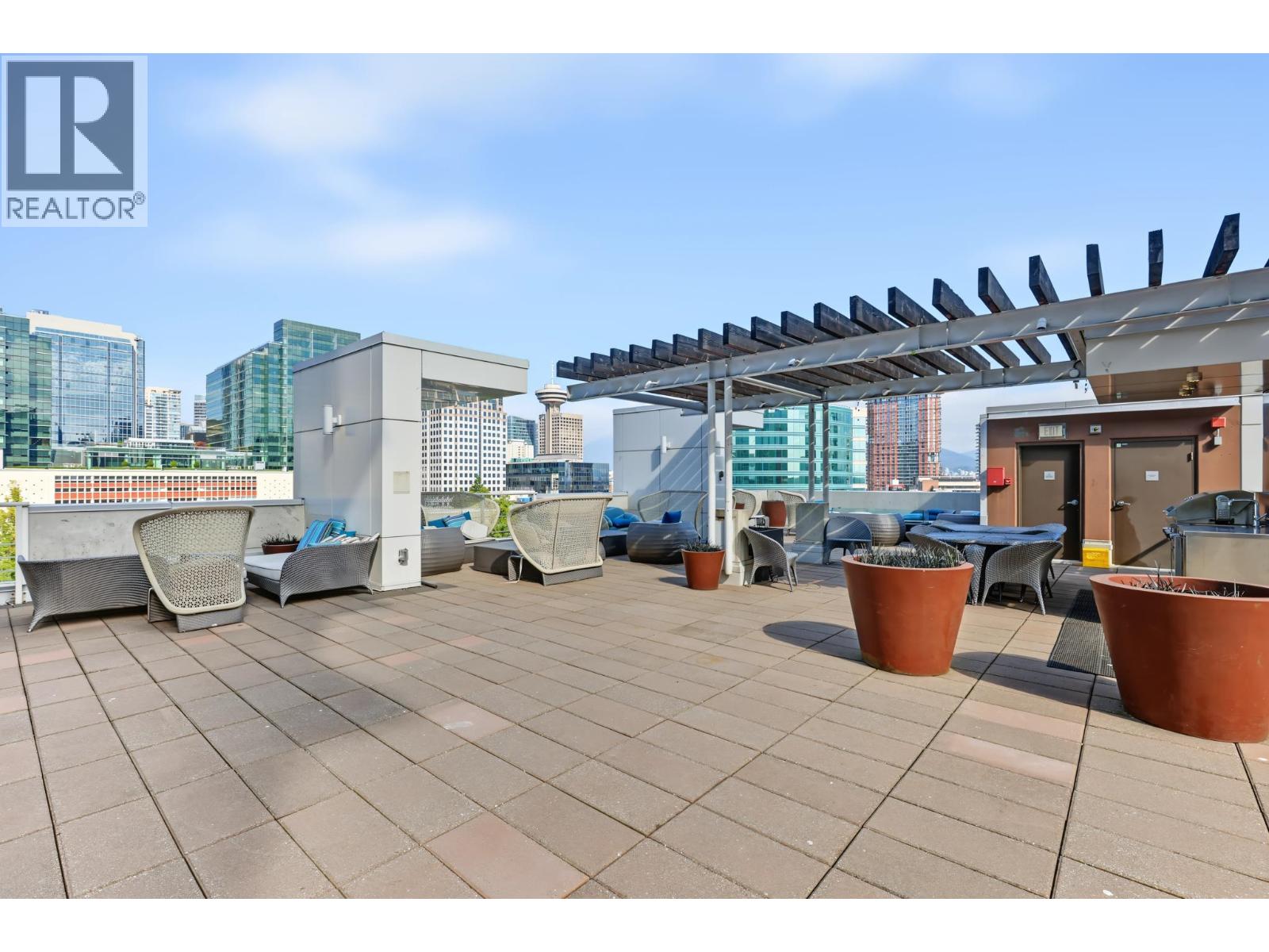 315 161 W Georgia Street Property Photo 23