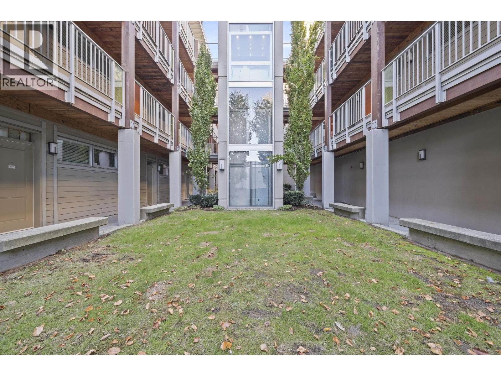 205 5388 Grimmer Street Property Photo 4