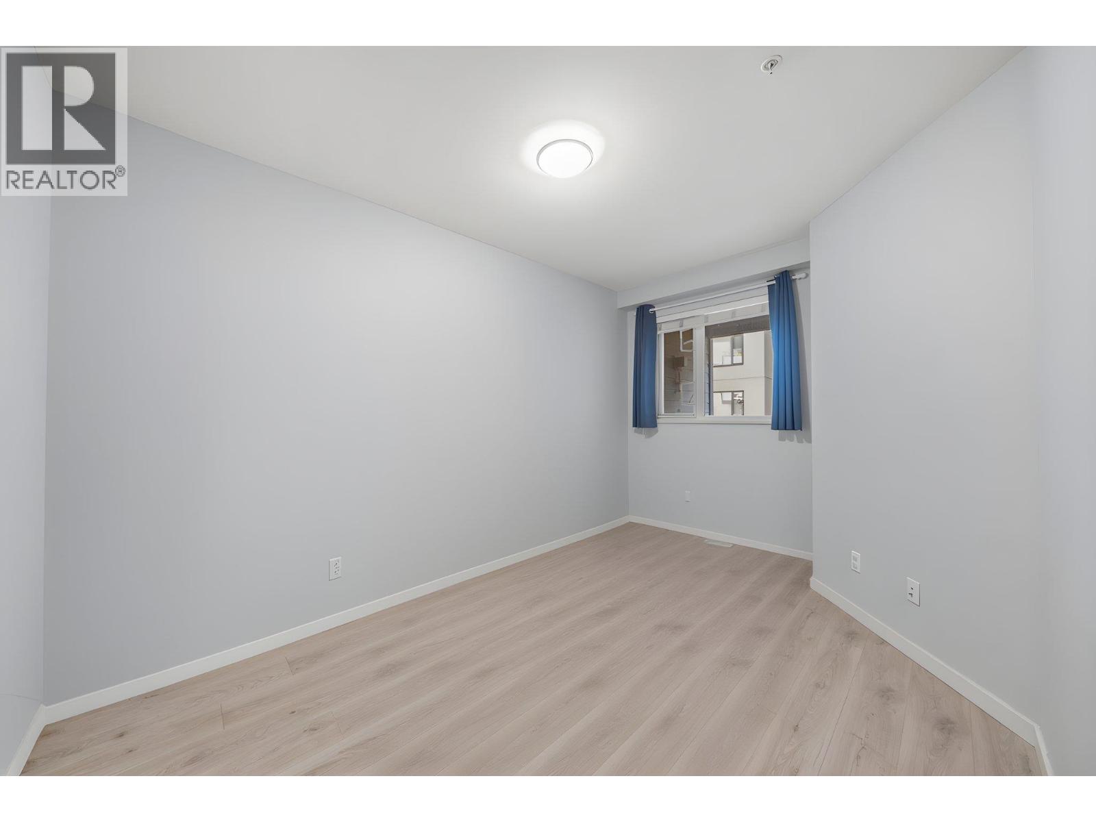 205 5388 Grimmer Street Property Photo 17