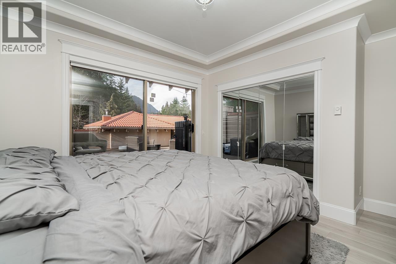 408 3176 Plateau Boulevard Property Photo 17