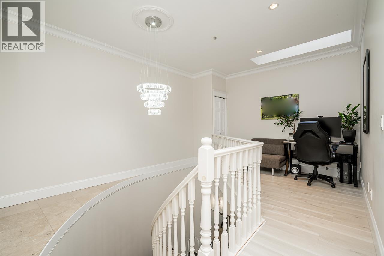 408 3176 Plateau Boulevard Property Photo 26