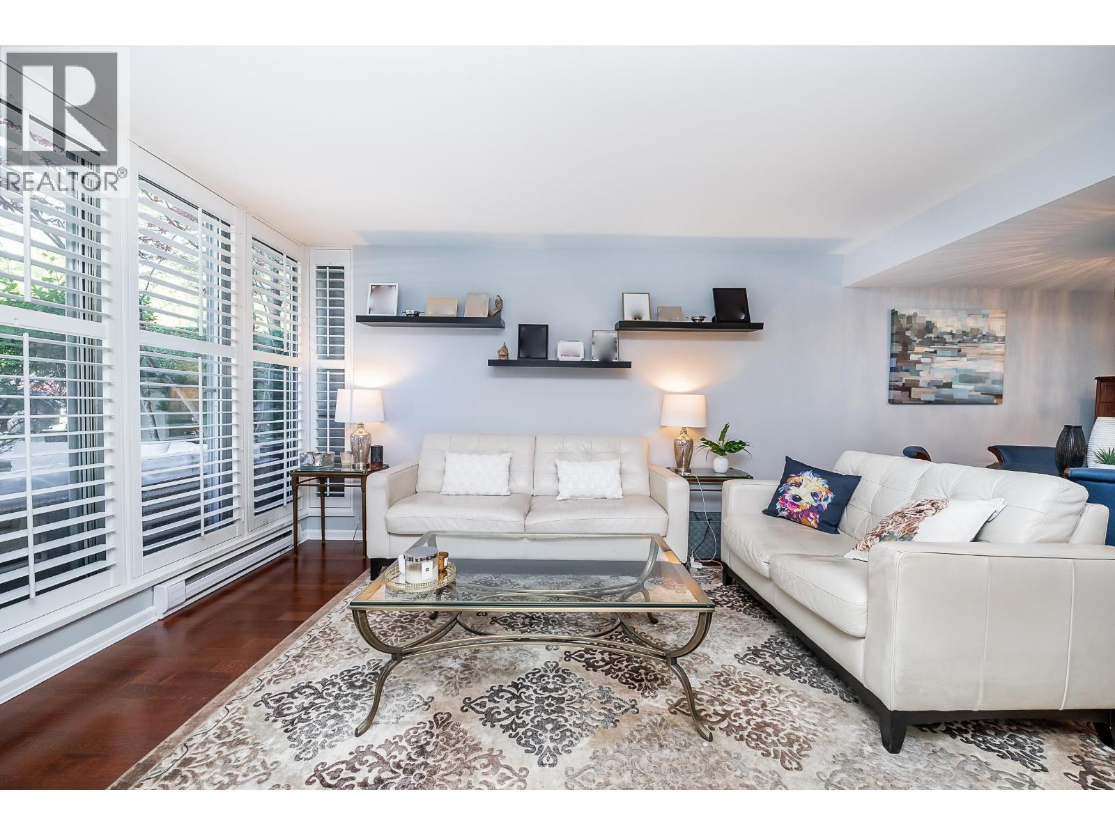 3 290 Newport Drive Property Photo 1