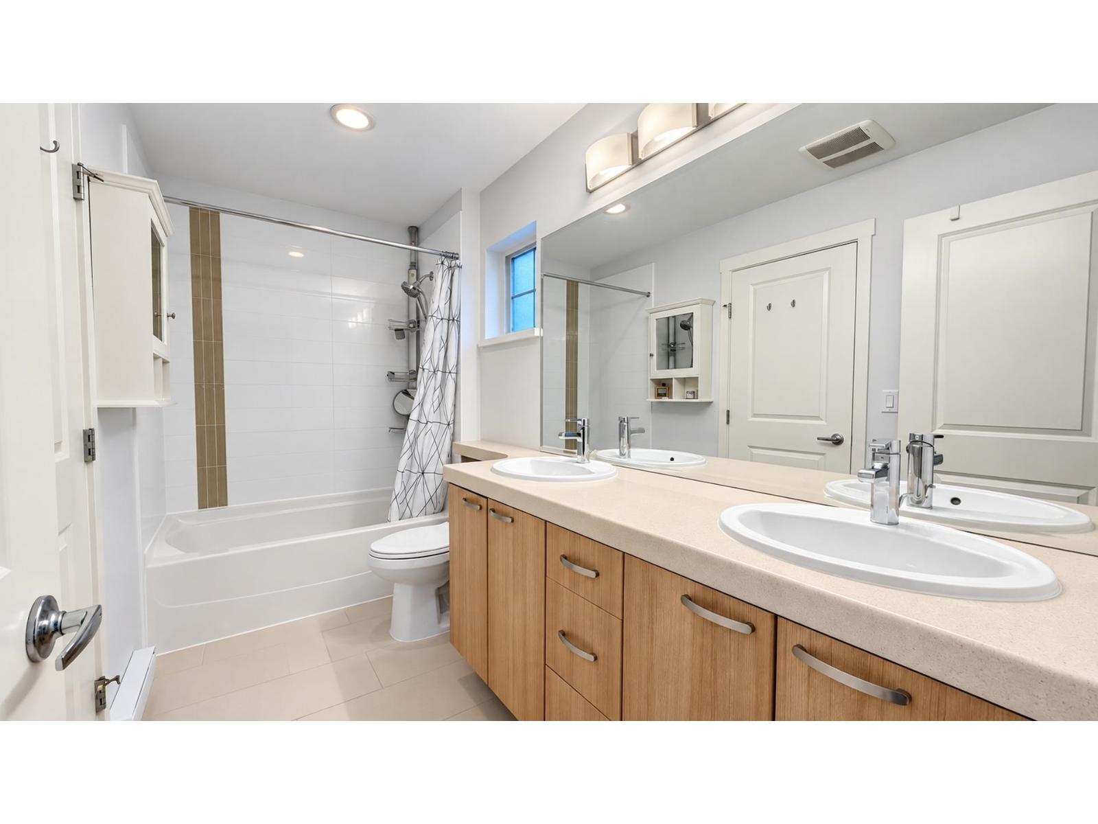 114 14833 61 Avenue Property Photo 17