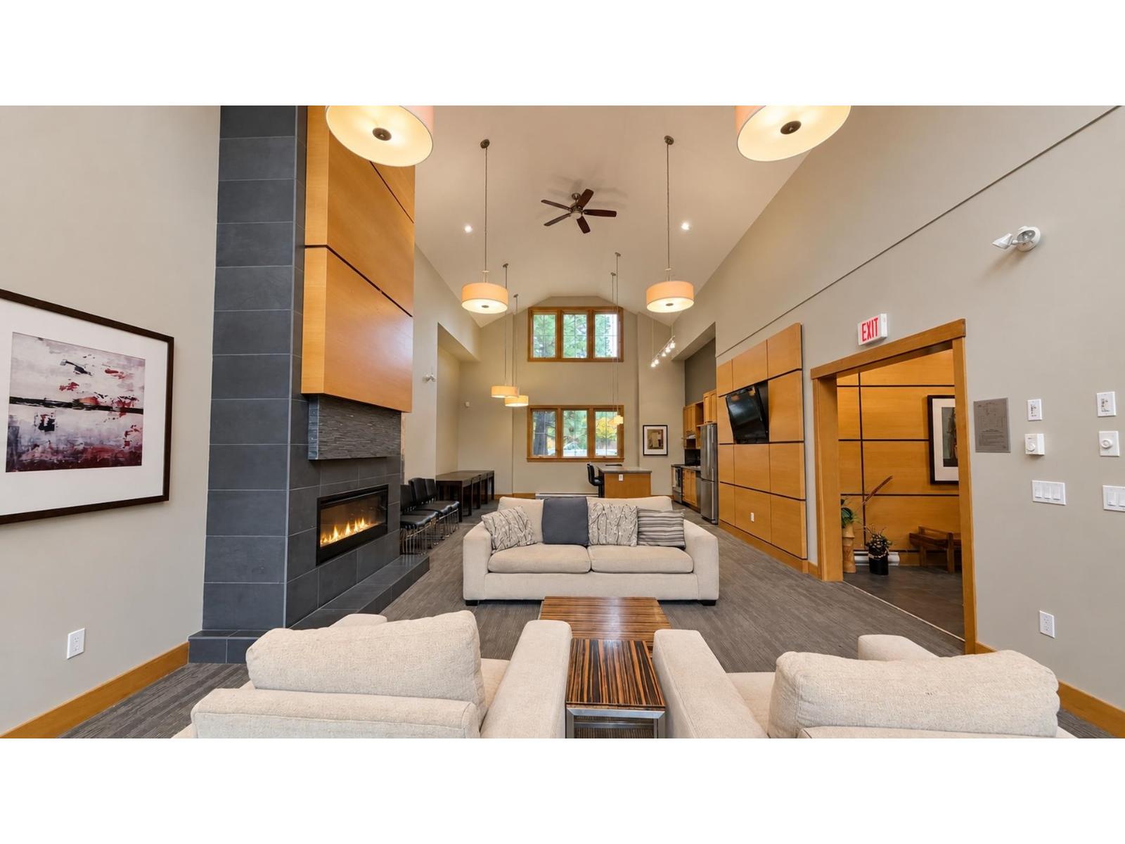 114 14833 61 Avenue Property Photo 34