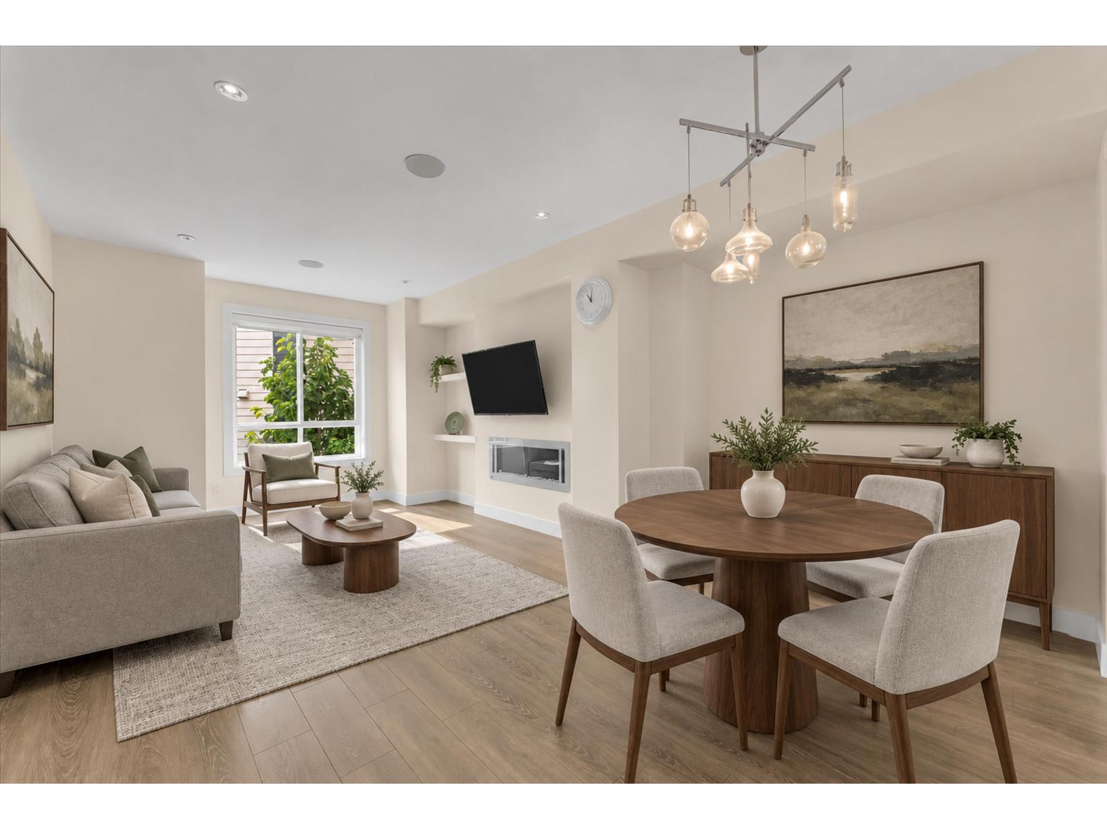 44 1670 160 STREET Property Photo 1