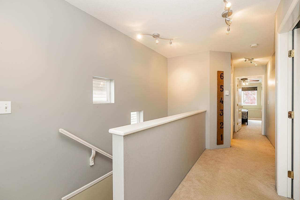 6689 185th Street Property Photo 24