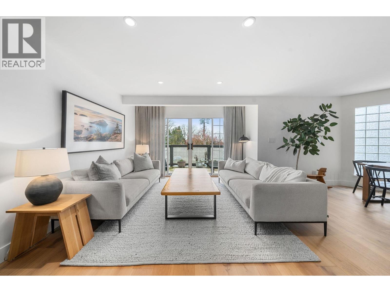 1 224 W 16TH STREET Property Photo 1