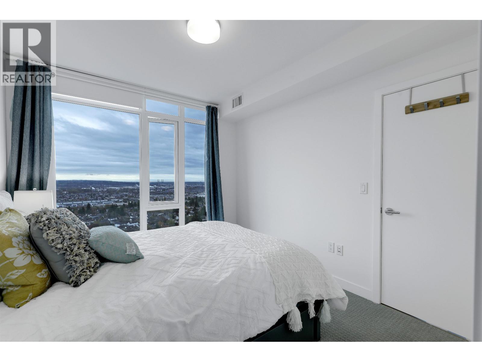 2002 7769 Park Crescent Property Photo 26