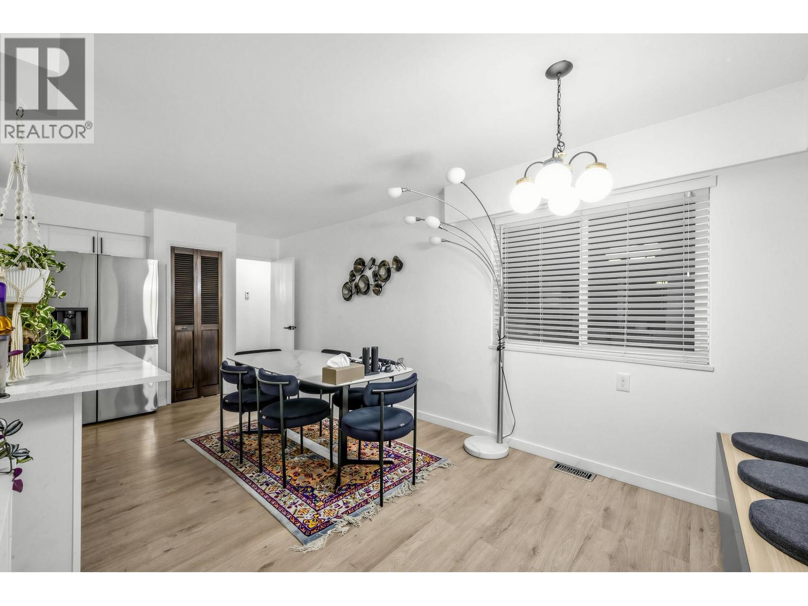 5478 Heathdale Court Property Photo 14