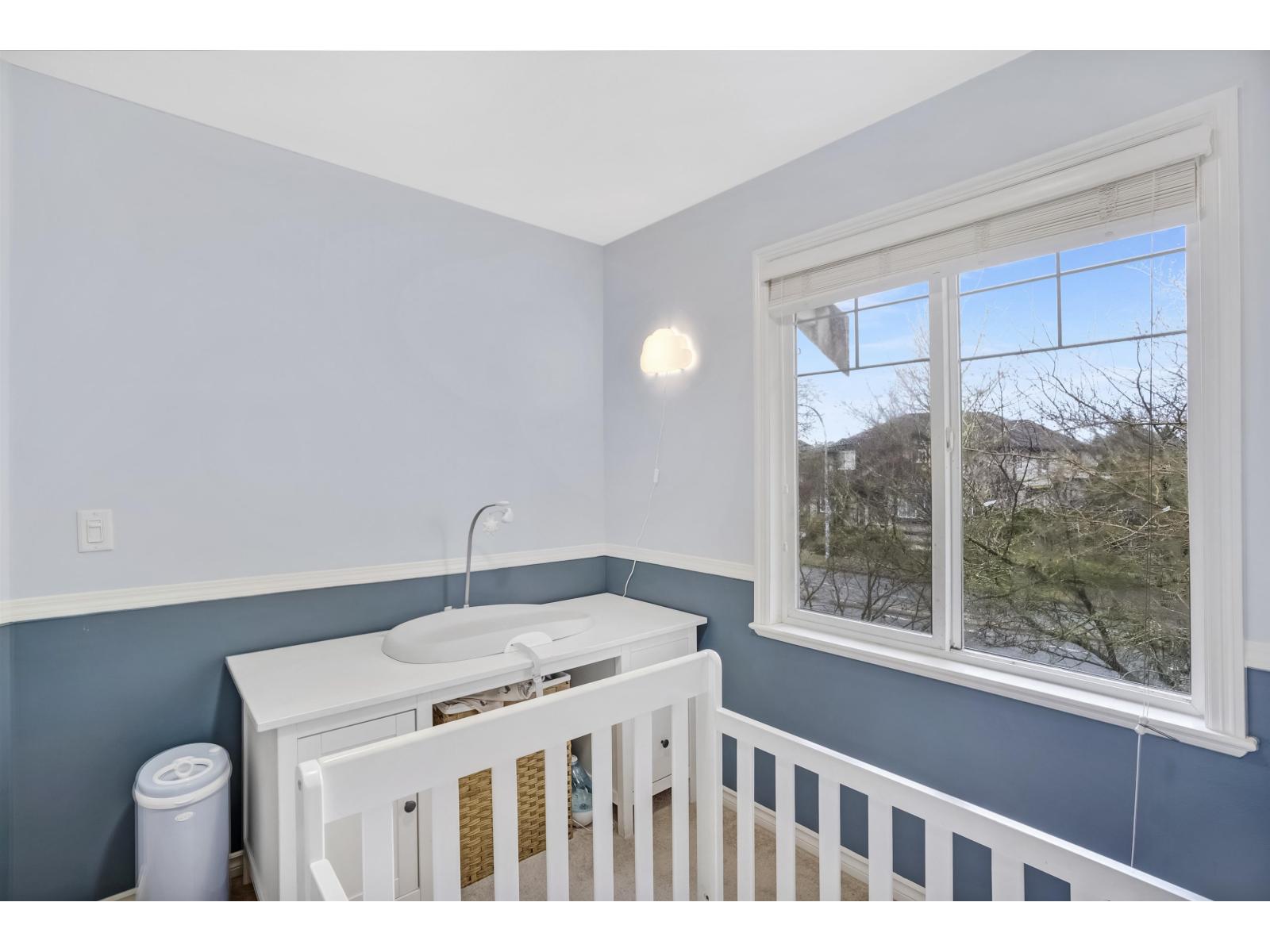 5 6588 188 Street Property Photo 22