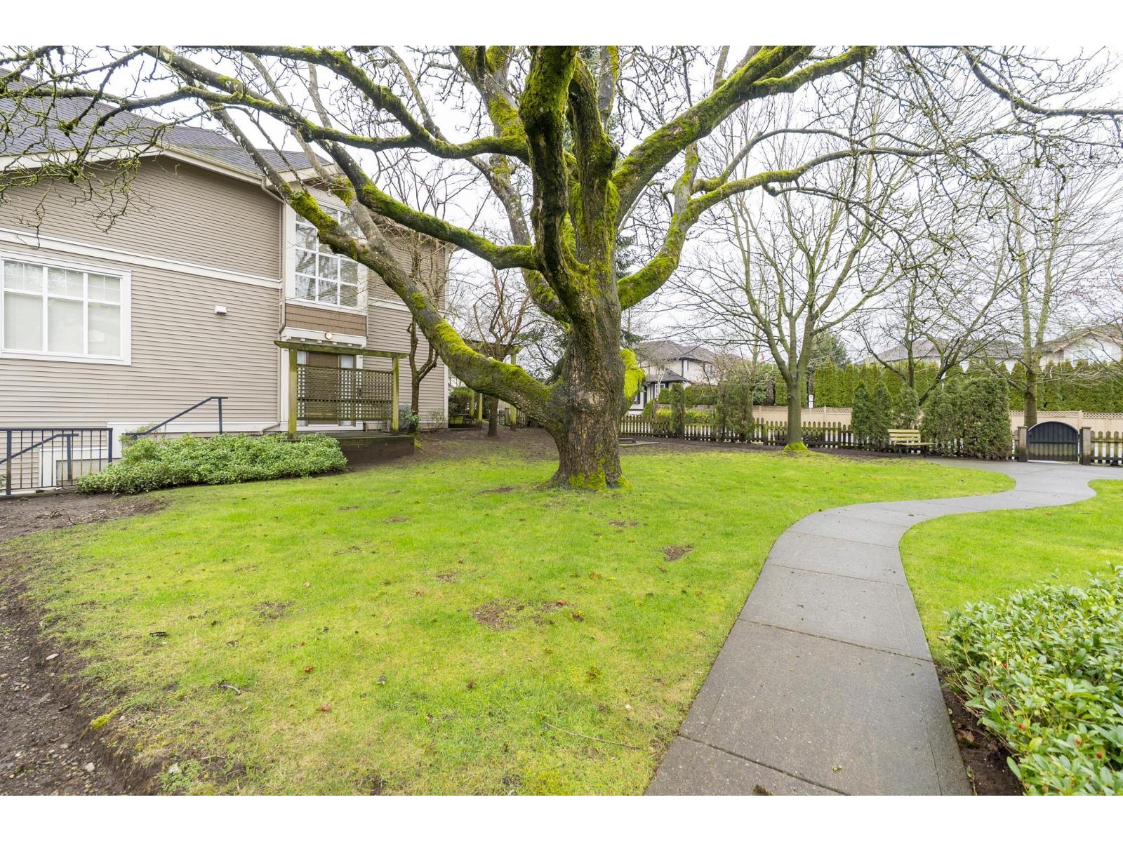 5 6588 188 Street Property Photo 38
