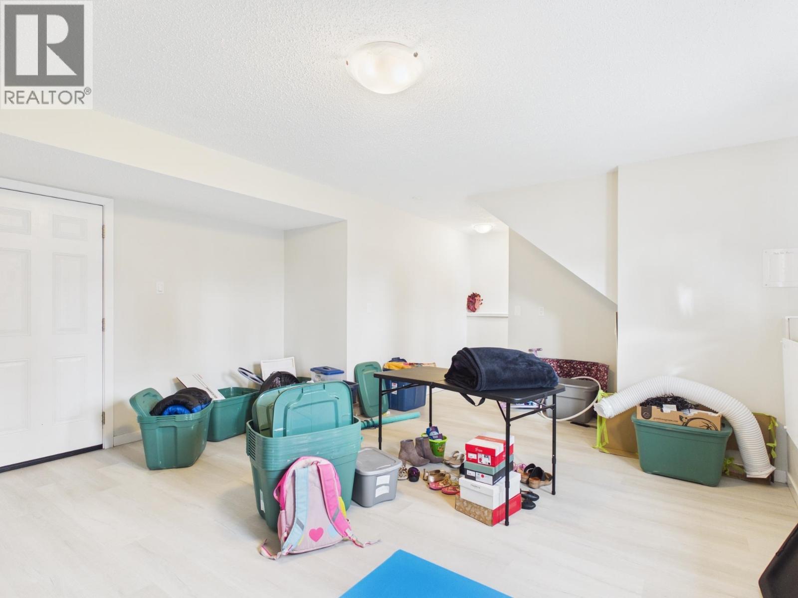 964 Huston Street Property Photo 15