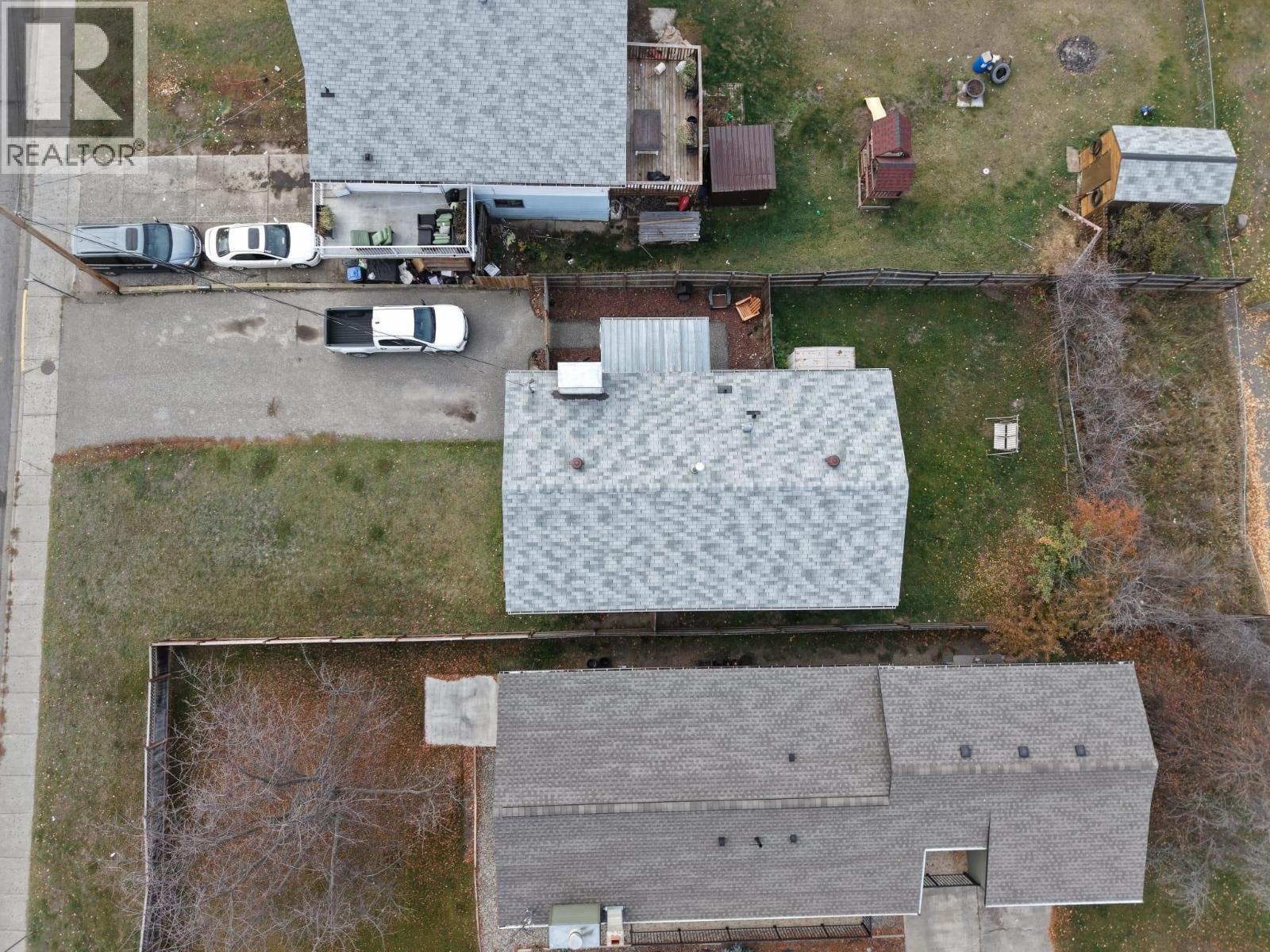 964 Huston Street Property Photo 28