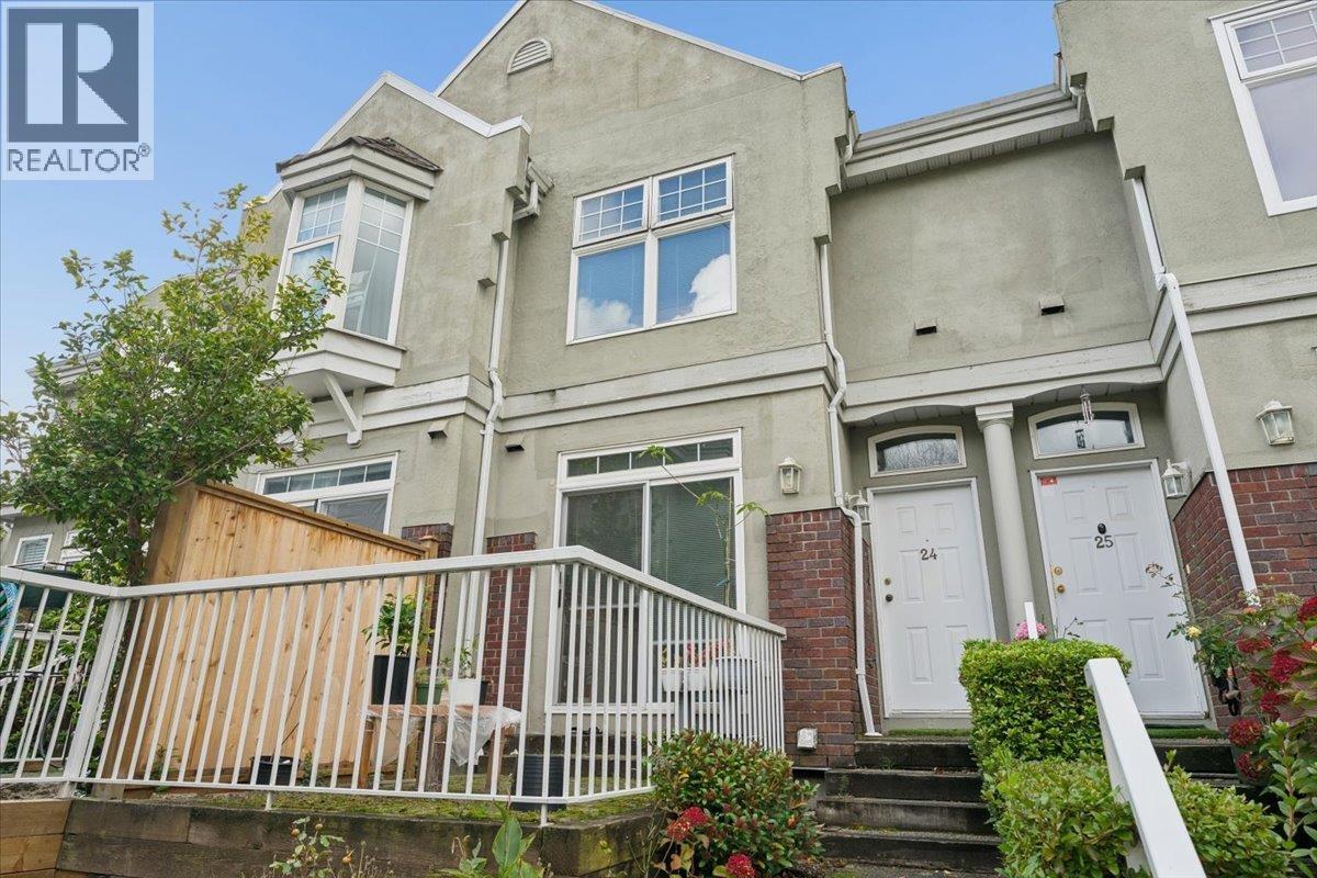 24 5840 Dover Crescent Photo de la propriété 1