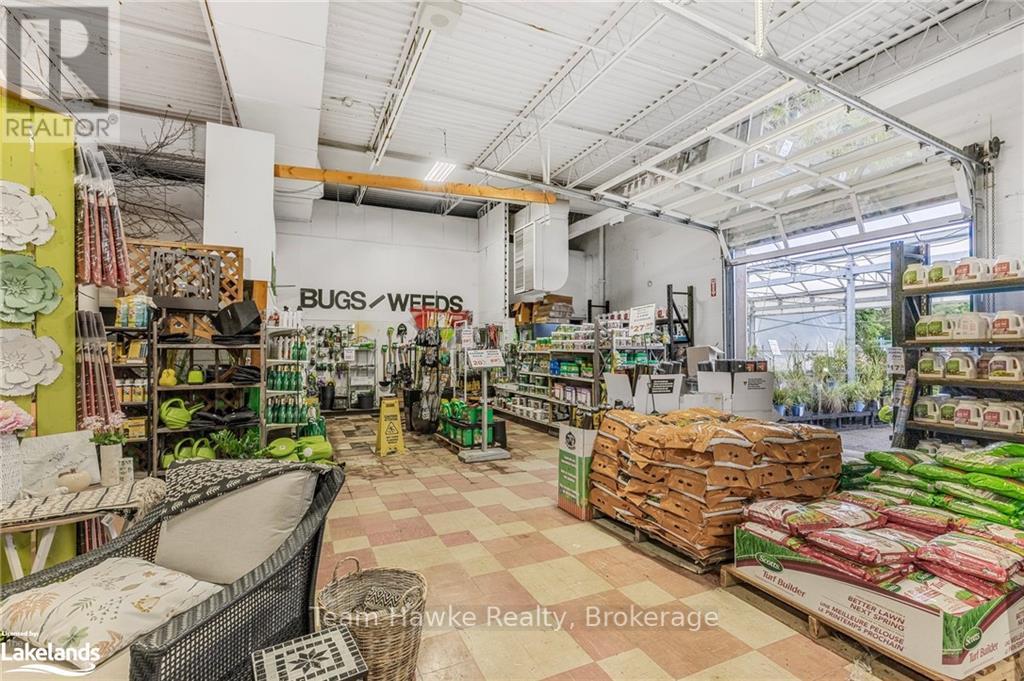 830 Yonge Street Property Photo 6