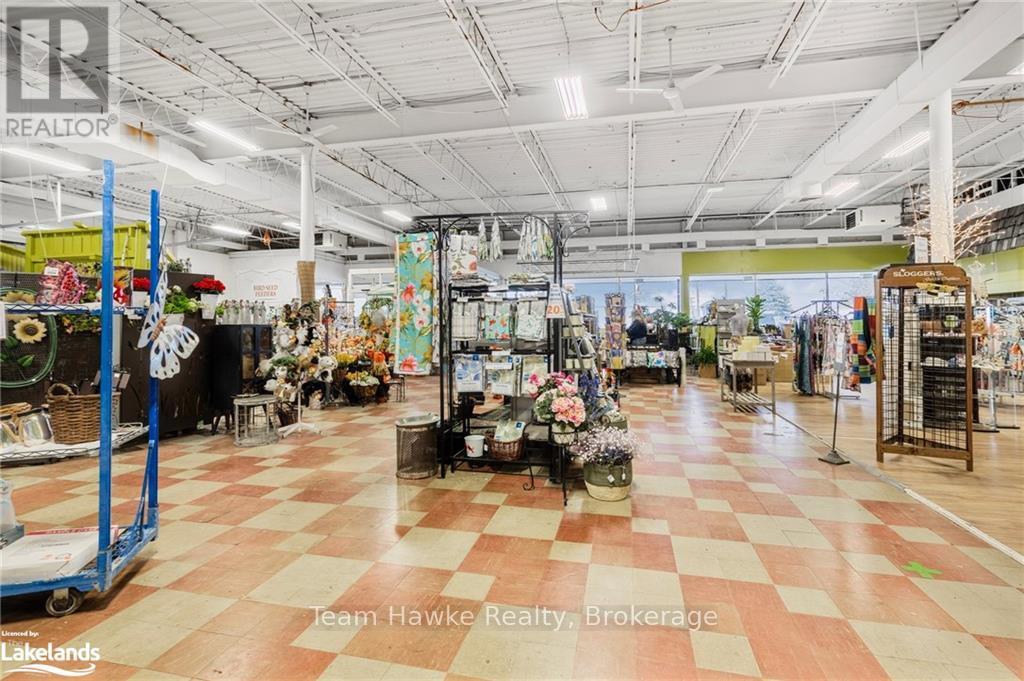 830 Yonge Street Property Photo 8