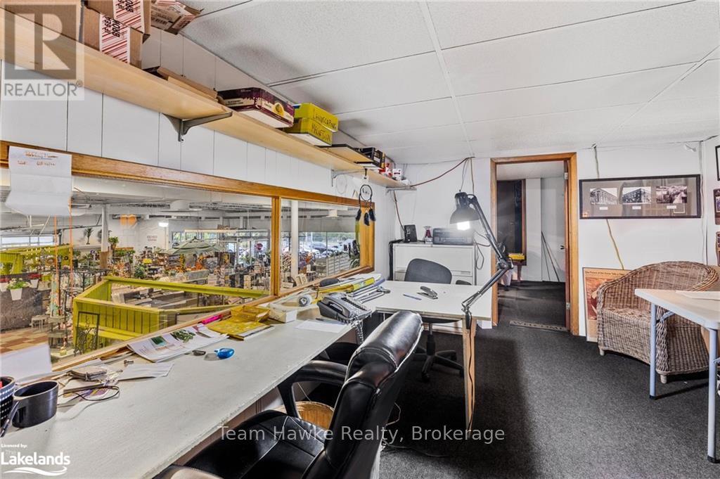 830 Yonge Street Property Photo 15