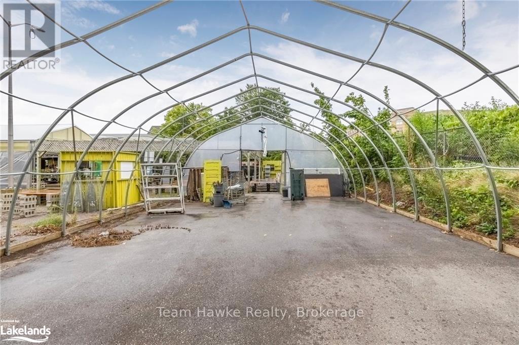 830 Yonge Street Property Photo 26