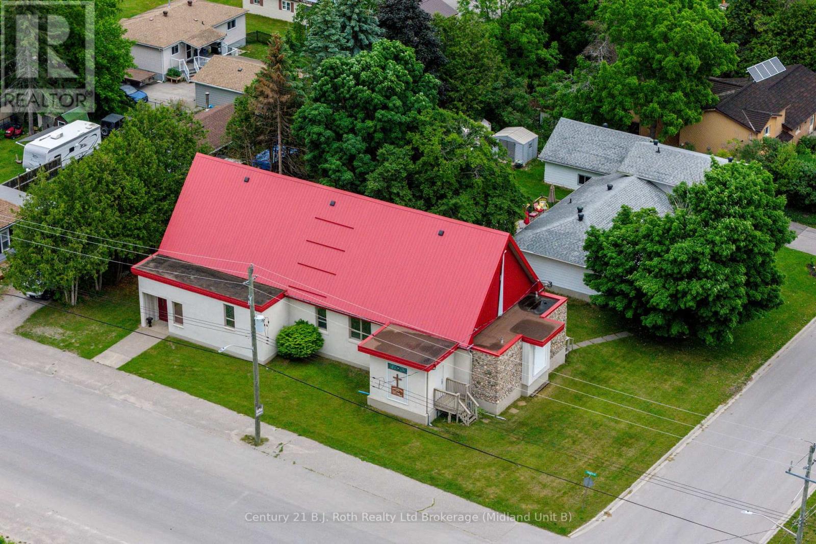 396 Assiniboia Street Property Photo 3