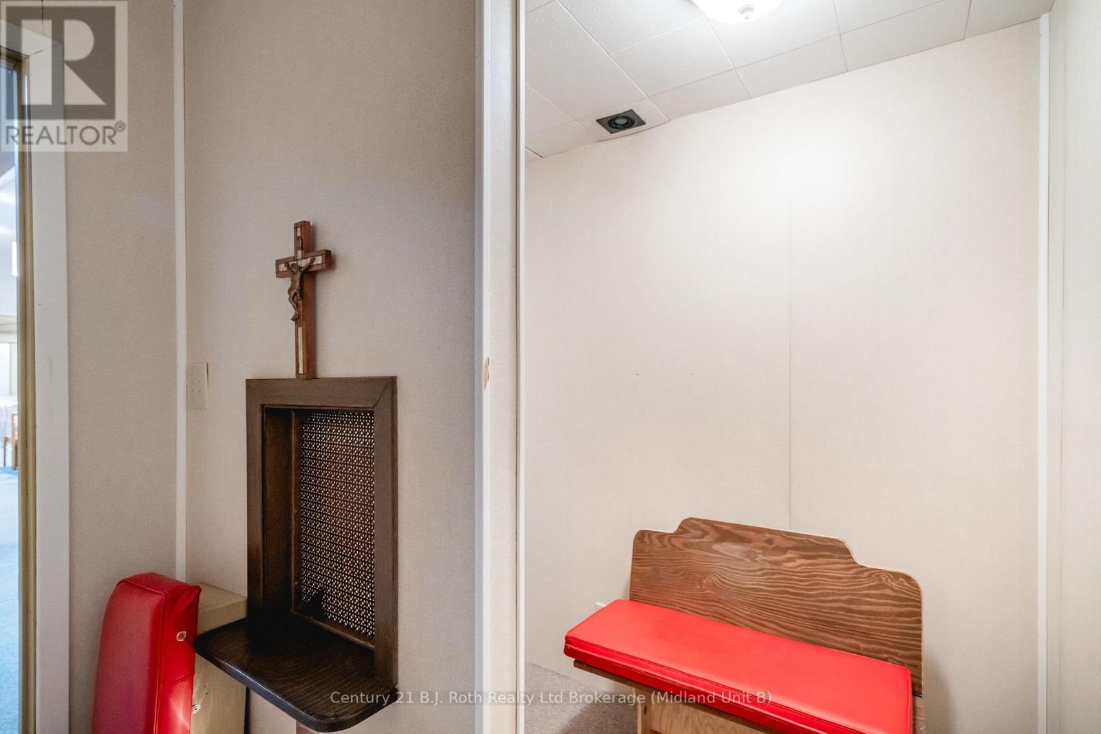 396 Assiniboia Street Property Photo 25