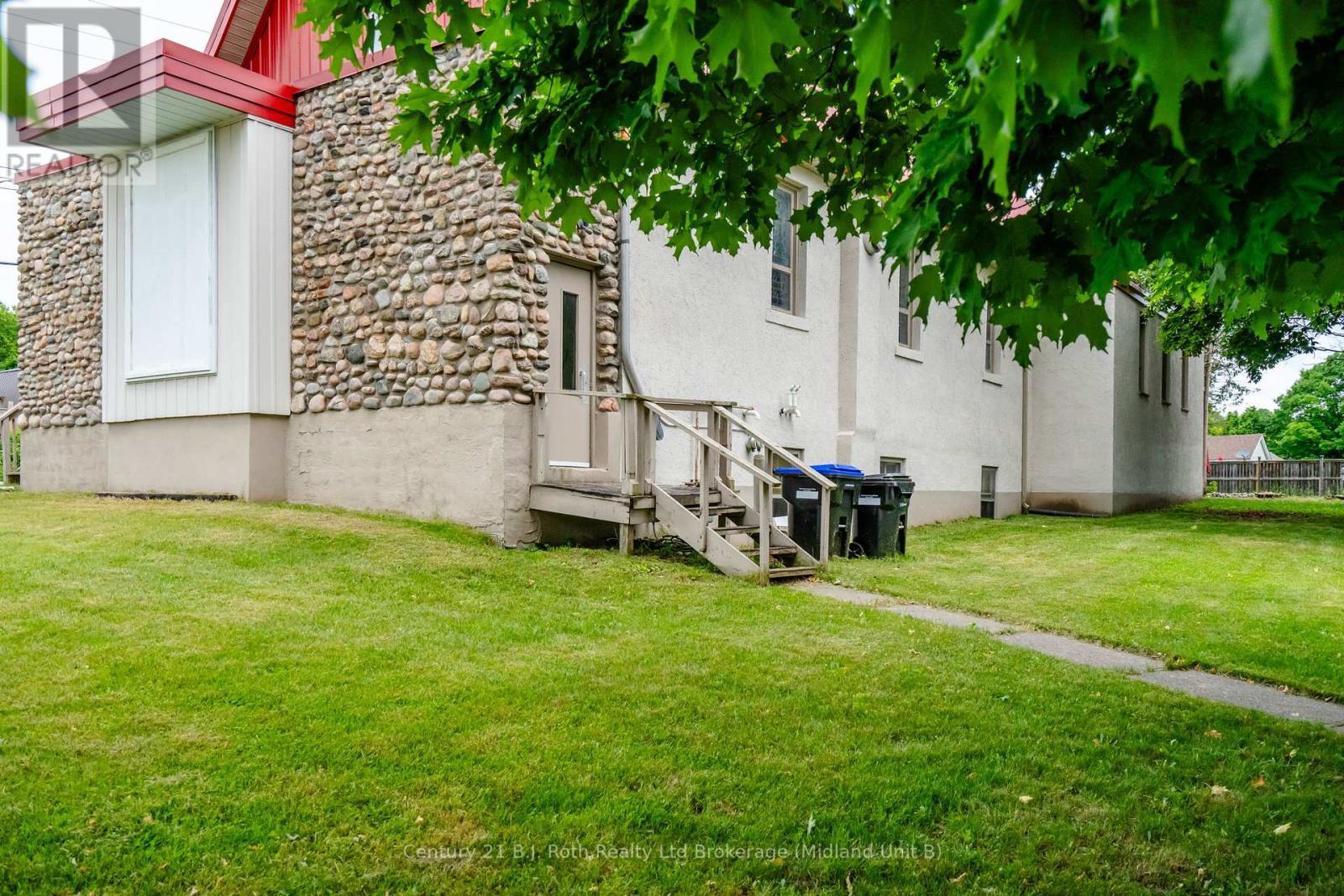 396 Assiniboia Street Property Photo 47